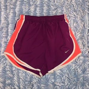Nike Shorts Lightly Worn 🤍